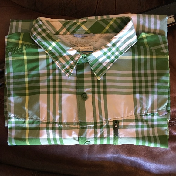 Columbia sportswear Company Plaid Fishing Shirt - Picture 2 of 11